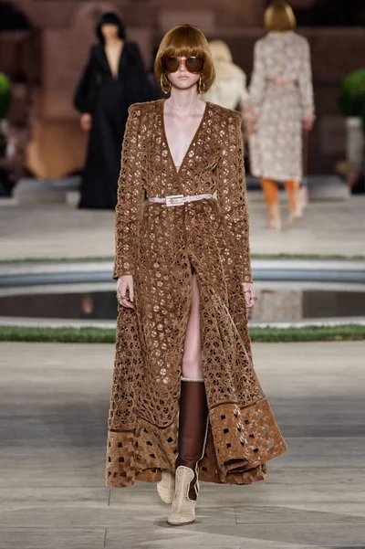 Look 39